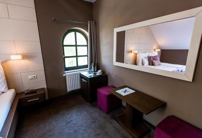 Номер Стандарт Трехместный, Fürdőház