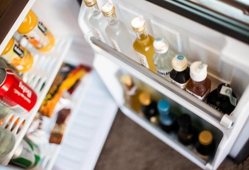 Четырехместный Номер Стандарт, Fürdőház