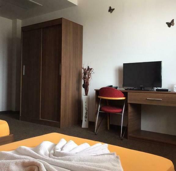 스탠다드 룸, Iris