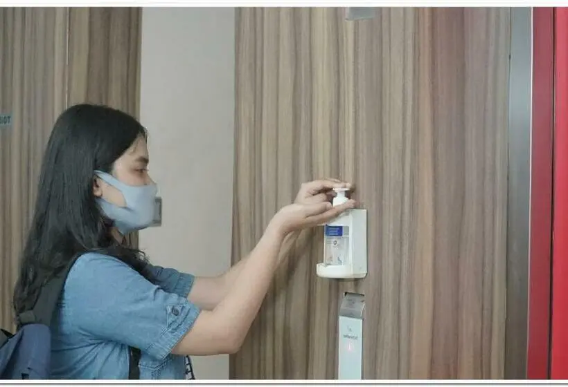 Deluxe-huone, Lestari Near Lippo Plaza Mall Jember Mitra Reddoorz