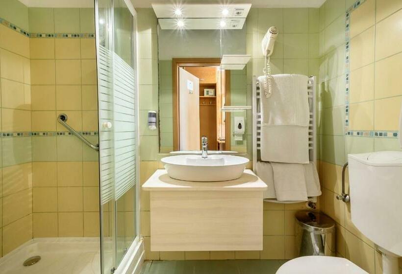 高级大房间, Négy évszak