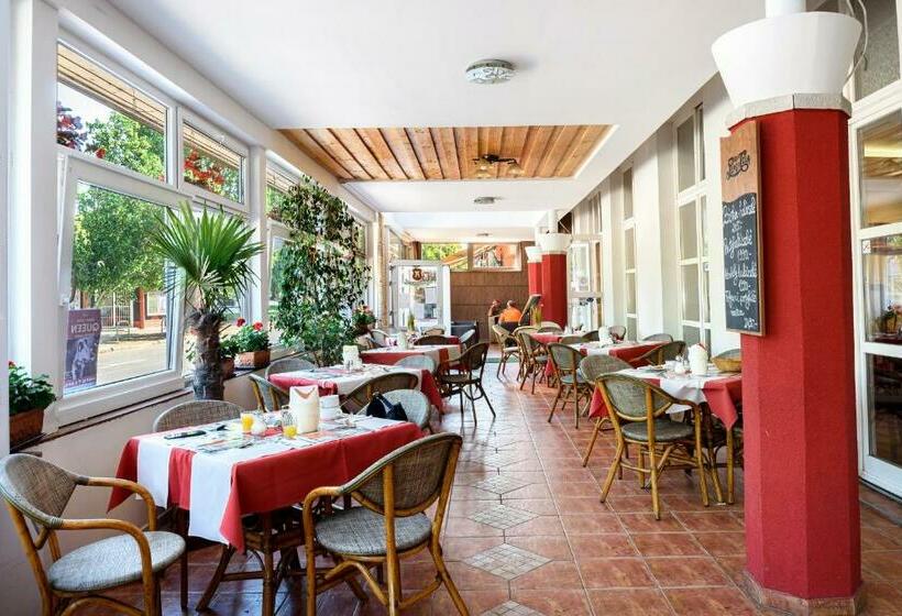 家庭套房, Négy évszak