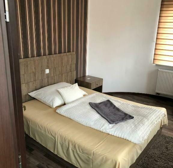 Люкс, Kovács Hotel Superior