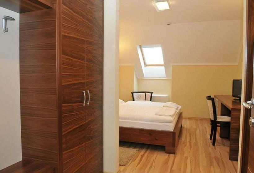 غرفة سوبيريور, Mizse Motel