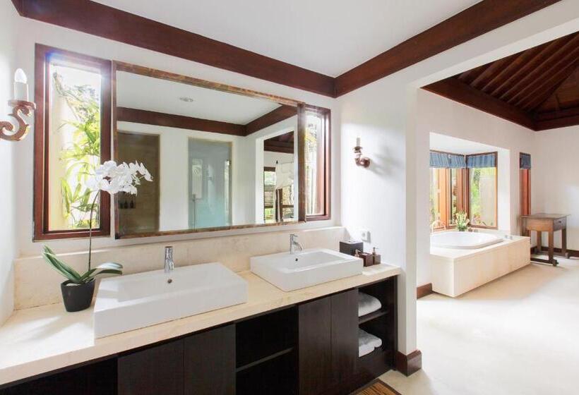 침실 5개 빌라, The Ungasan Clifftop Resort