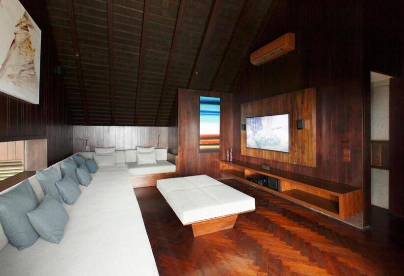 Вилла 3 Спальни, The Ungasan Clifftop Resort