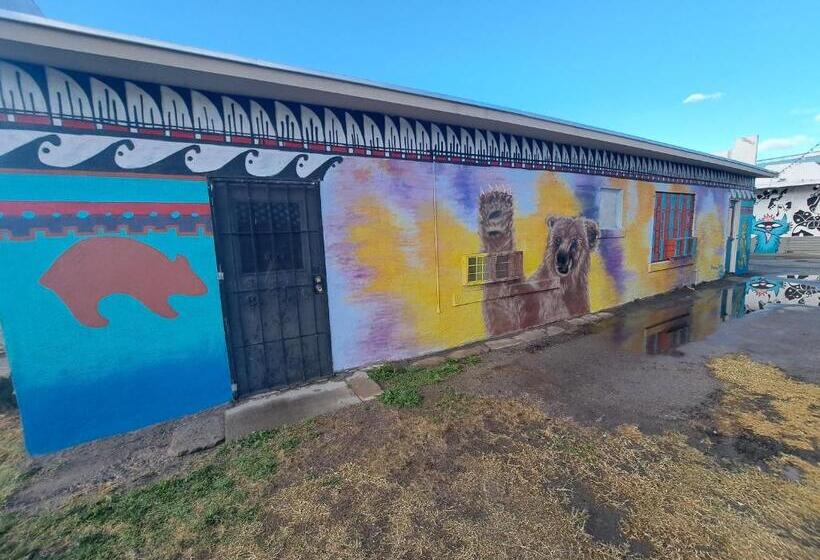 标准单人间, Del Norte Courts Motel