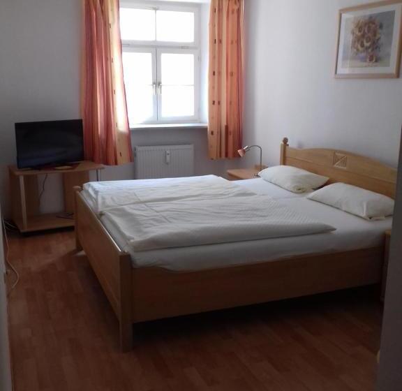 标准间, Altstadtpension