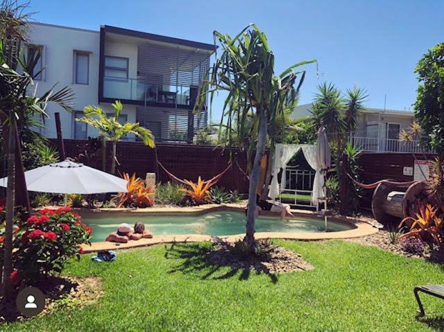 Łóżko we Wspólnym Pokoju, Gladstone Backpackers