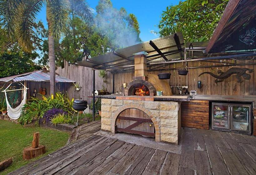 Pokój Standard, Gladstone Backpackers