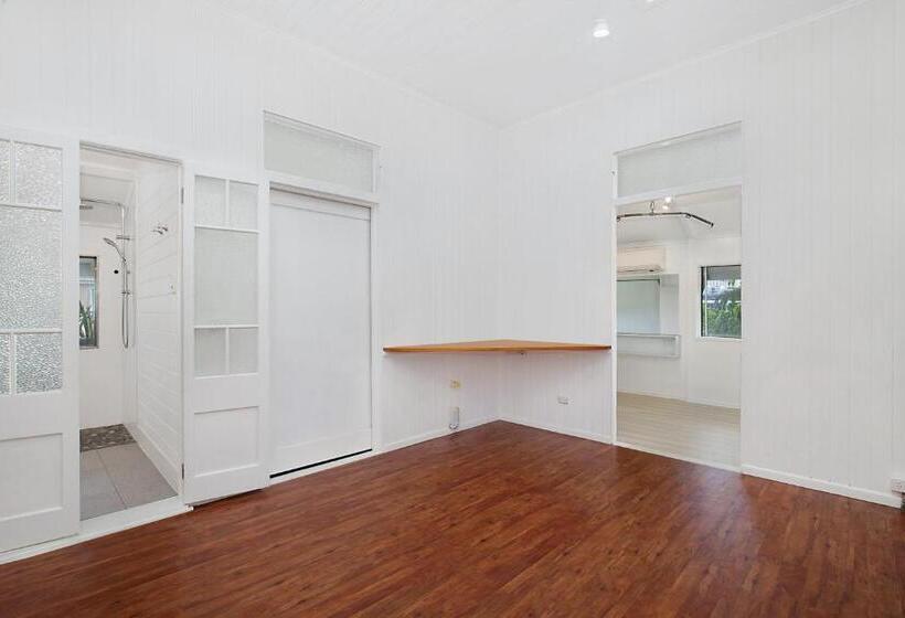 Apartament 1 Sypialnia, Gladstone Backpackers