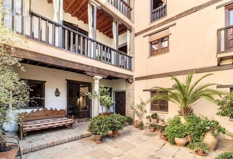 1 Bedroom Penthouse Apartment, Casa Del Aljibe