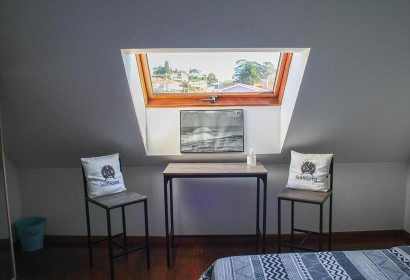 חדר סטנדרט חדר אמבטיה משותף, Gijon Surf Hostel