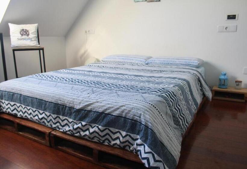 חדר סטנדרט חדר אמבטיה משותף, Gijon Surf Hostel