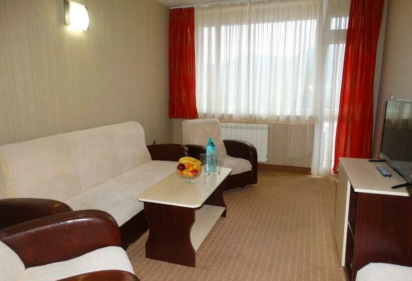 套房, Balneocomplex Kamena