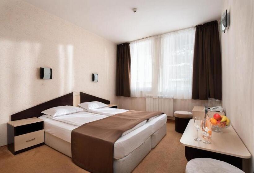 标准间, Balneocomplex Kamena