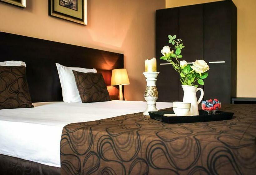 Camera Standard con Balcone, Central Plaza