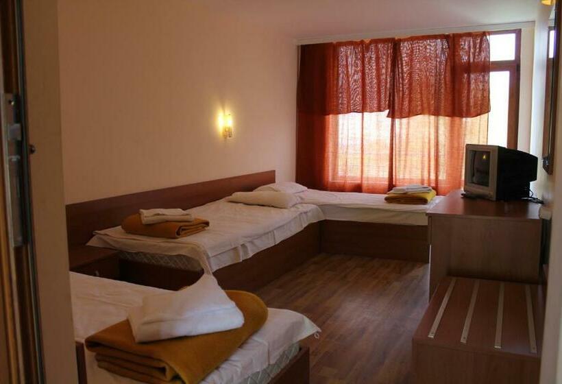 带阳台的三人标准间, Complex Dobrudja