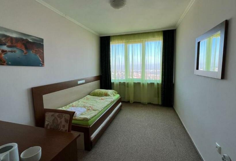 חדר דלוקס יחיד, Gorna Banya