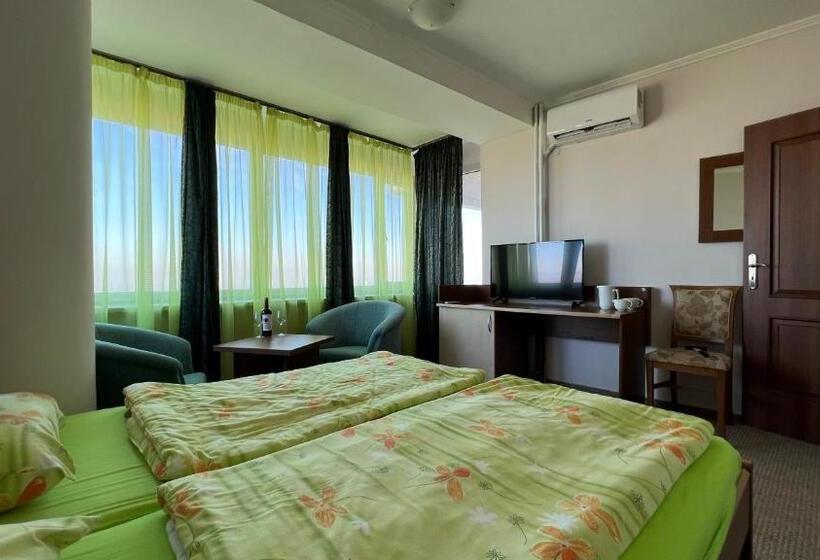 דירת חדר דלוקס, Gorna Banya