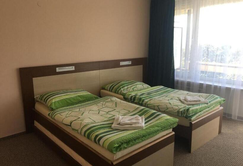 דירת חדר דלוקס, Gorna Banya