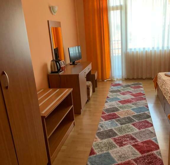 Номер Стандарт с Балконом, Guest Rooms Sveti Nikola