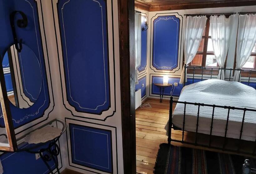 Номер Стандарт Трехместный, Hadji Neikovi Guest Houses