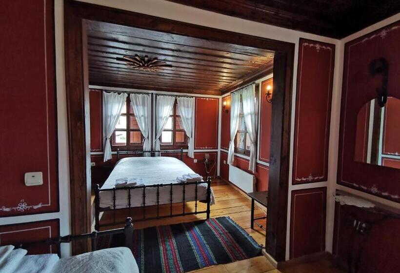 Номер Стандарт Трехместный, Hadji Neikovi Guest Houses