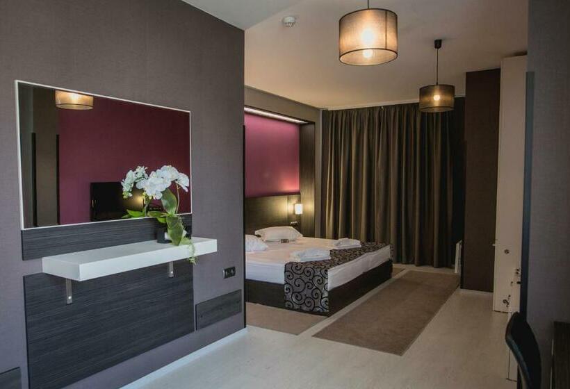 جناح جونيور, Idol