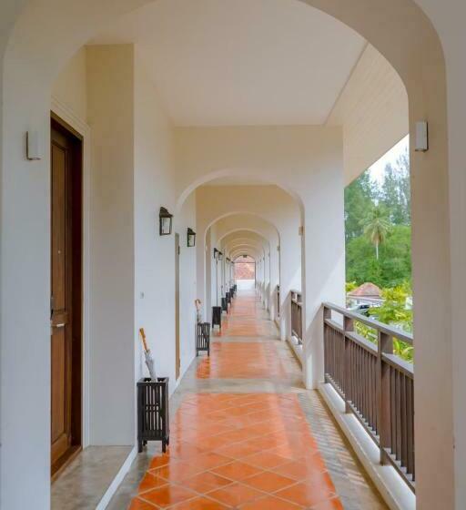 غرفة ديلوكس, Le Menarakhaolak