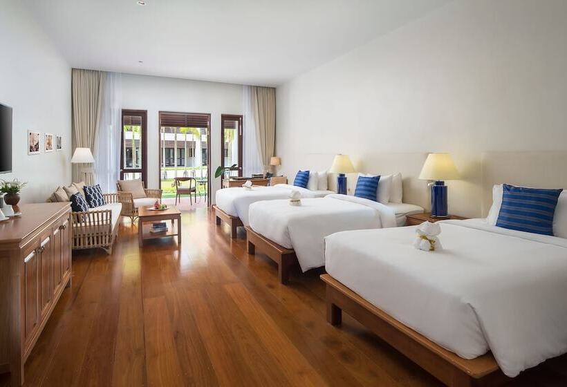 غرفة ديلوكس ثلاثية, Le Menarakhaolak