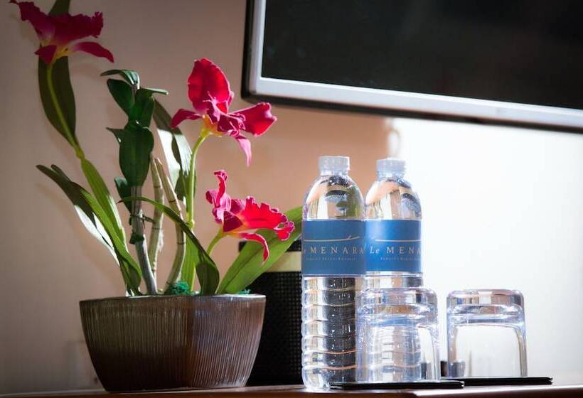 غرفة ديلوكس ثلاثية, Le Menarakhaolak