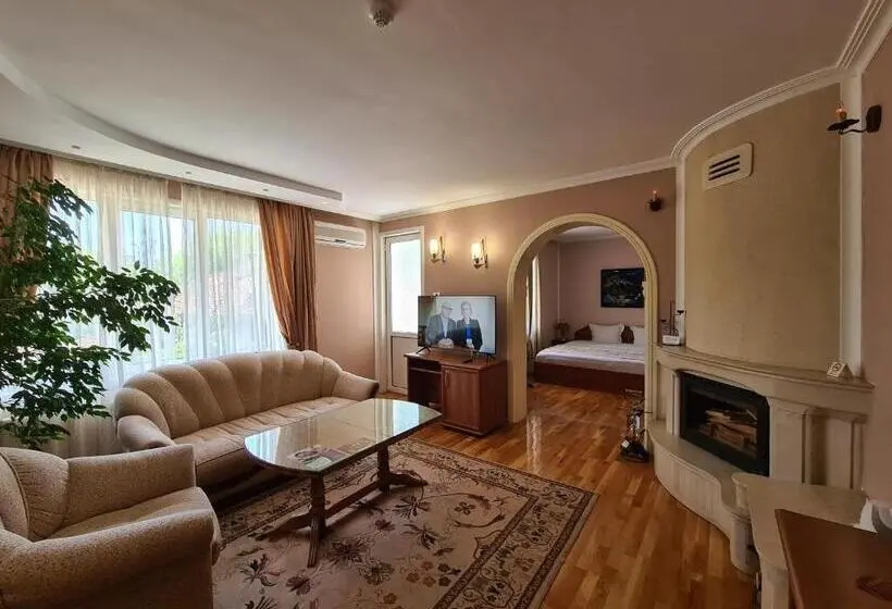 １ベッドルームのスーペリアアパートメント, National Palace Wine & Spa