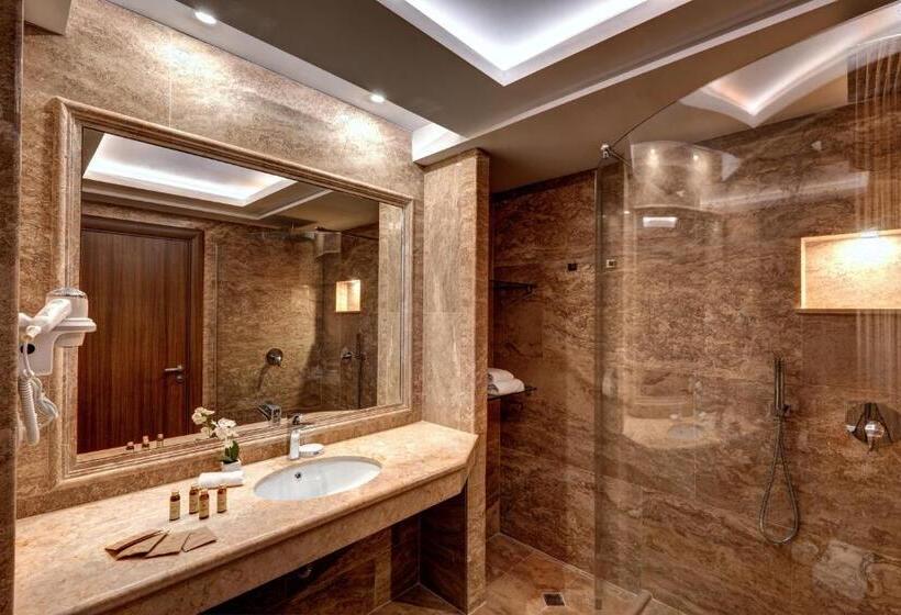 수피리어 테라스 룸, National Palace Wine & Spa