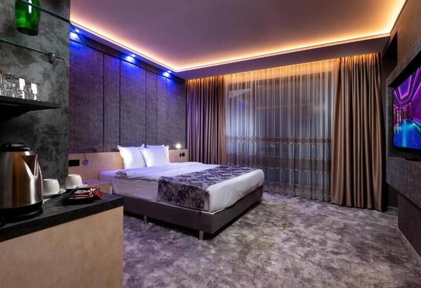 חדר סופריור עם טרסה, National Palace Wine & Spa