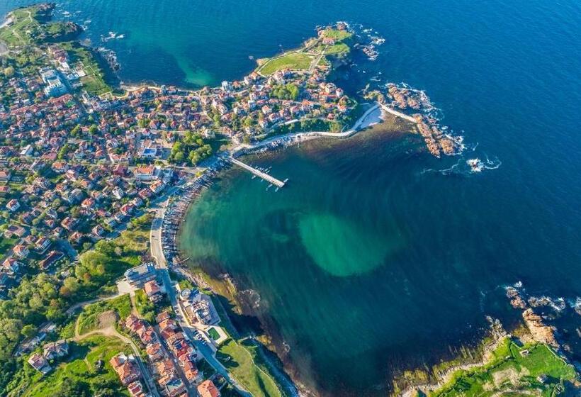 Апартаменты 1 Спальня Вид на Море, Neven