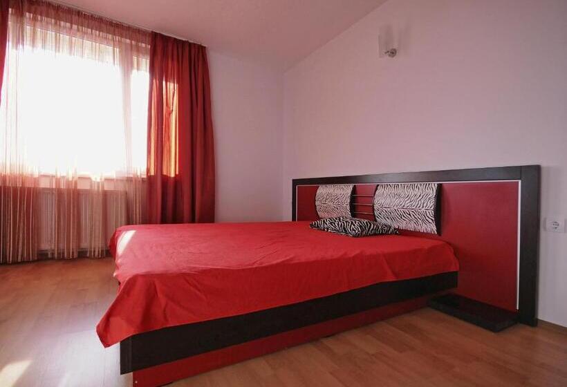 Apartamento Superior 1 Dormitório, Nushev