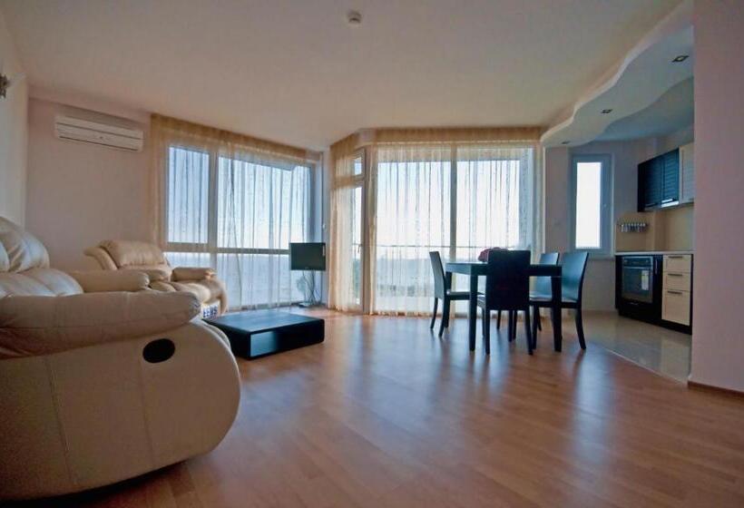 Апартаменты Superior 1 Спальня, Nushev