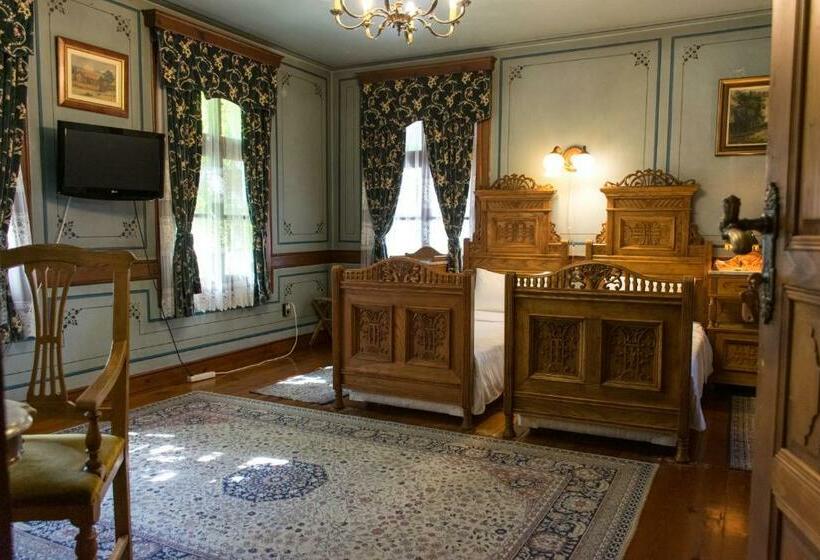 스탠다드 룸, Old Legends