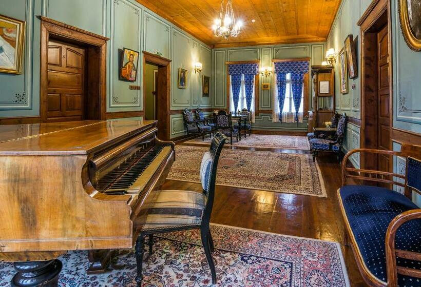 스탠다드 룸, Old Legends