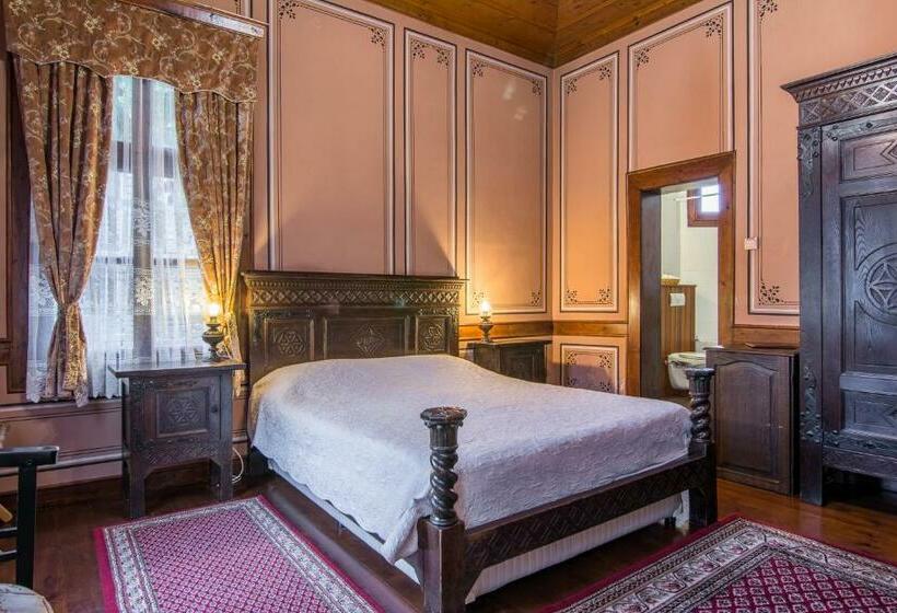 스탠다드 룸, Old Legends