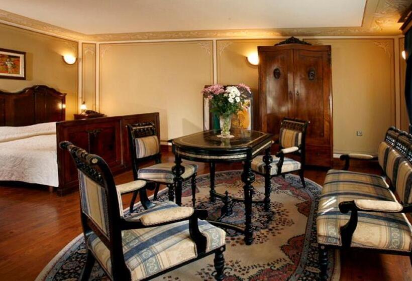 스탠다드 룸, Old Legends