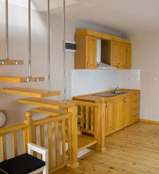 1침실 스탠다드 복층 주택, Old Legends