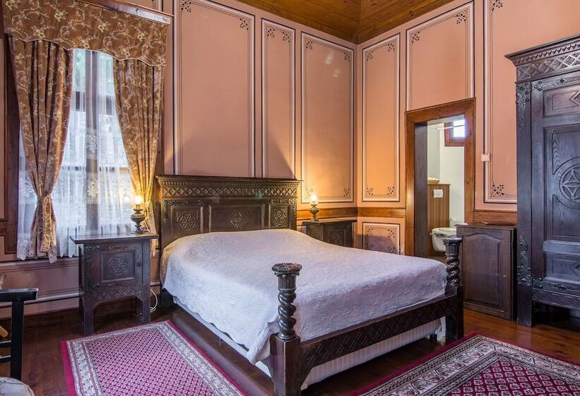 스탠다드 룸, Old Legends