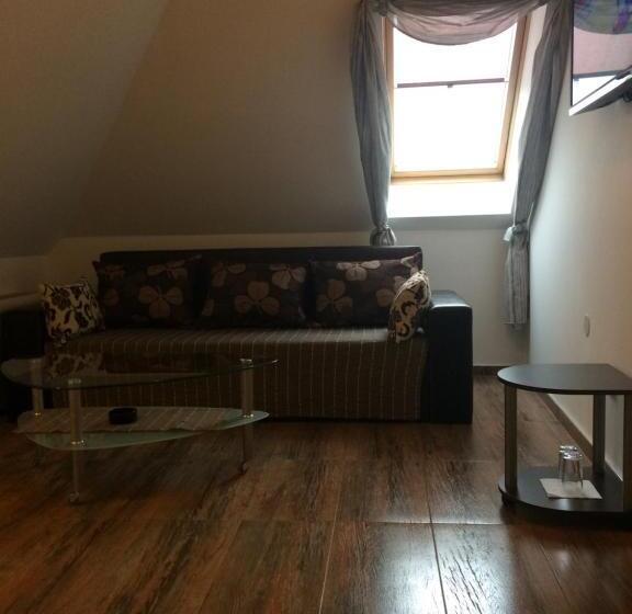 スイート, Chairite