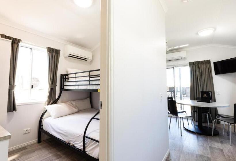 بنجلو قياسى غرفتين نوم, Settlers