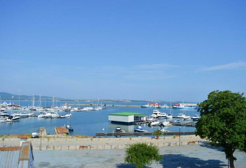 Triple Room Sea View, Sozopol