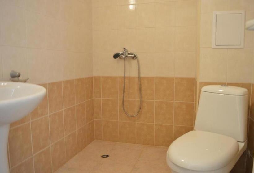 スタンダードトリプルルーム, Sozopol