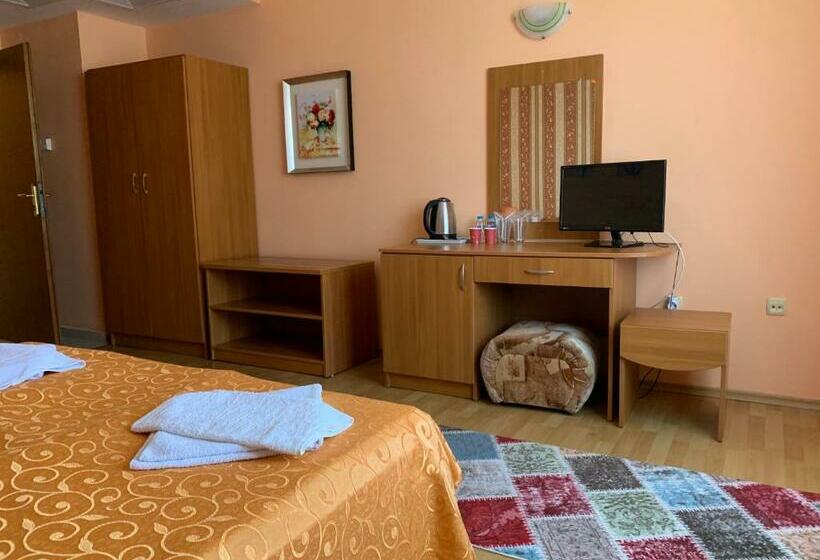 스탠다드 발코니 룸, Guest Rooms Sveti Nikola