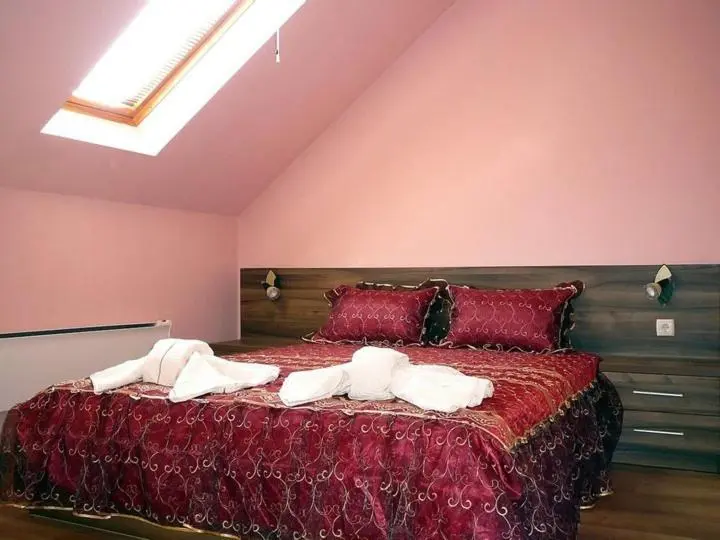 Juniorsviitti Parveke, Tzvetelina Palace